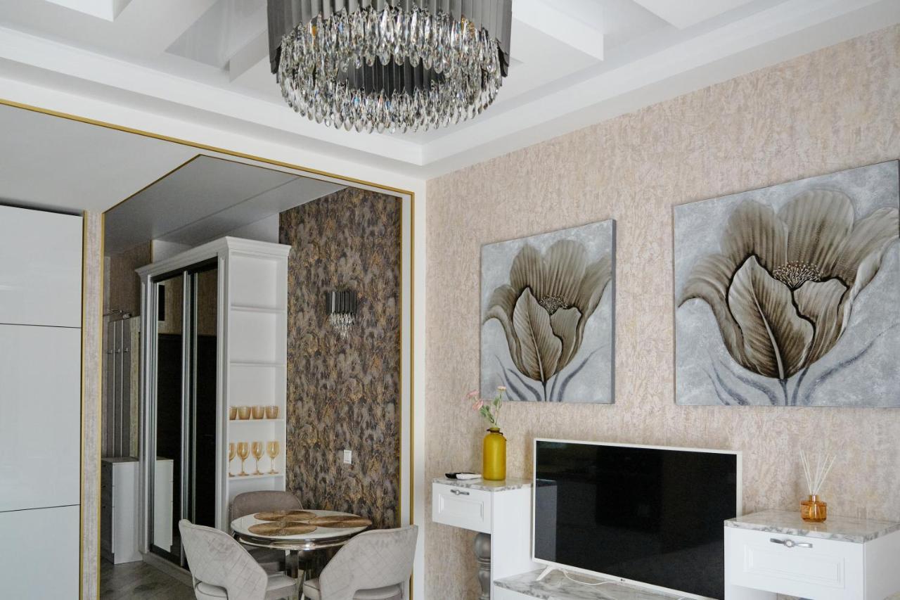 Luxury Apartments Sea View Julymia أوديسا المظهر الخارجي الصورة